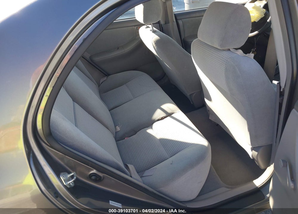 2005 TOYOTA COROLLA CE VIN: 1NXBR32E45Z452554