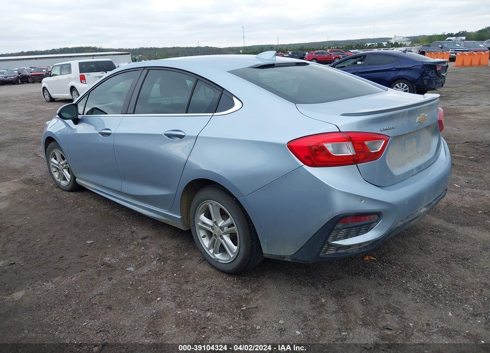 2017 CHEVROLET CRUZE LT AUTO VIN: 1G1BE5SM7H7141537