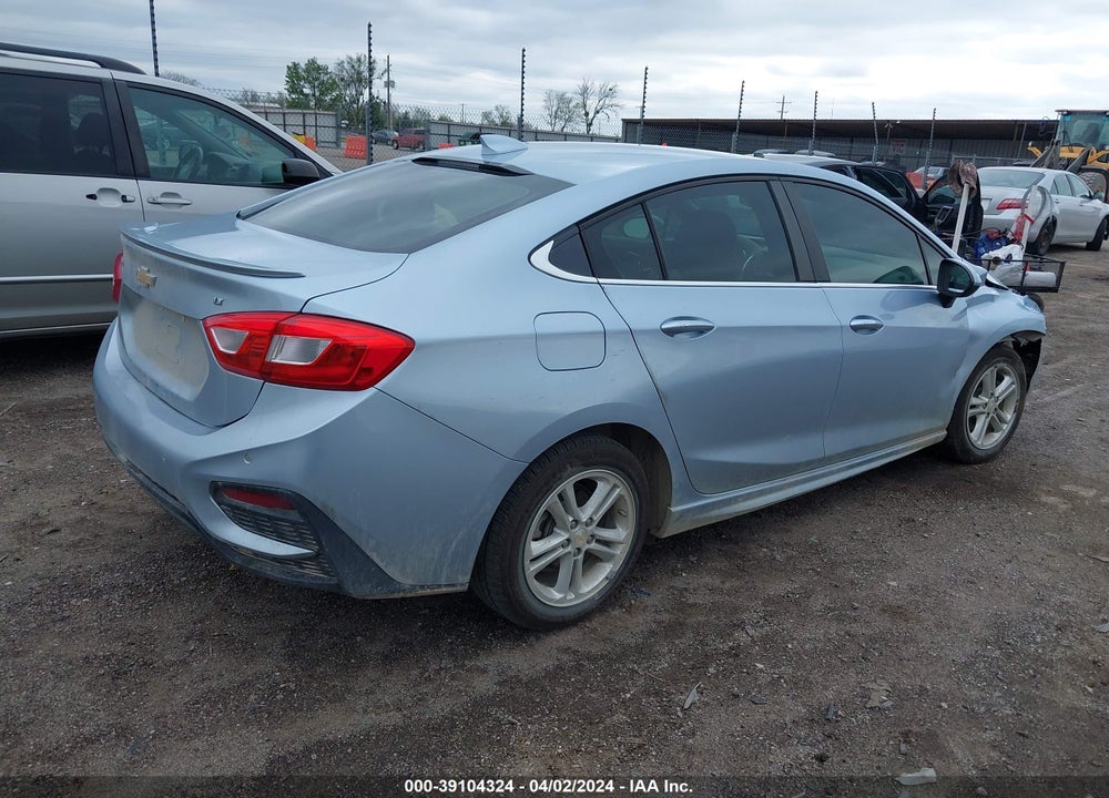 2017 CHEVROLET CRUZE LT AUTO VIN: 1G1BE5SM7H7141537