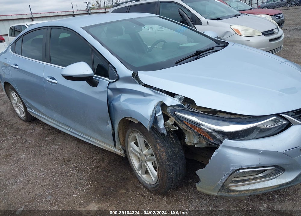 2017 CHEVROLET CRUZE LT AUTO VIN: 1G1BE5SM7H7141537