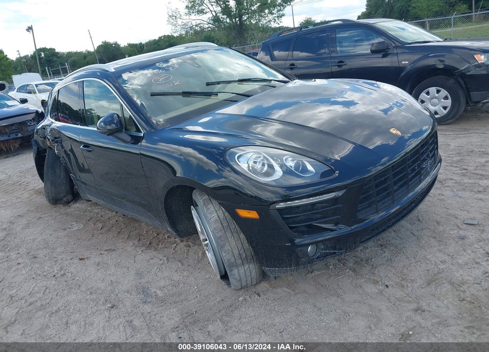 2016 PORSCHE MACAN S VIN: WP1AB2A55GLB55803