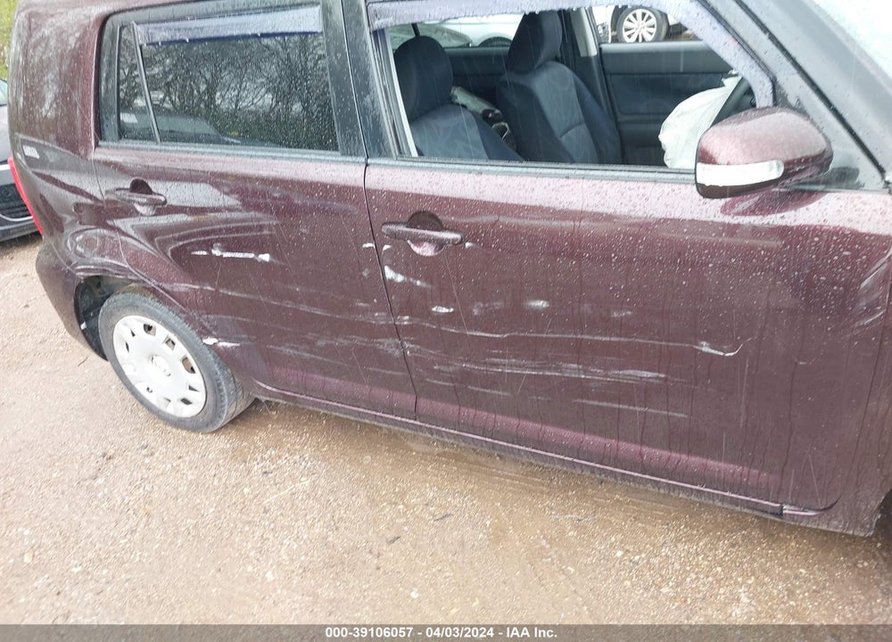 2012 SCION XB VIN: JTLZE4FE4CJ006812