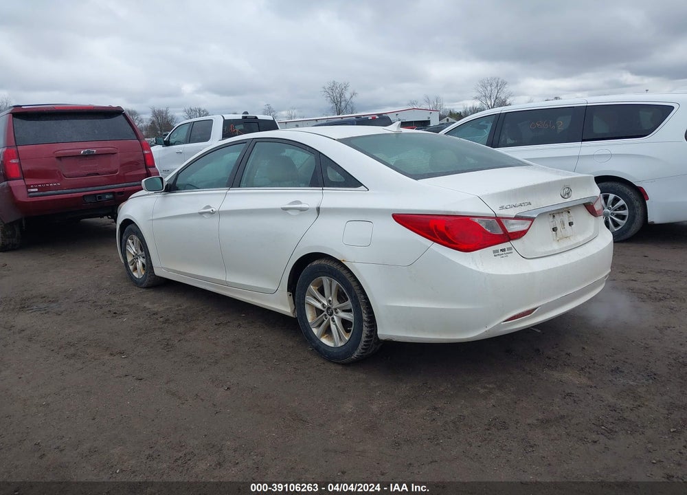 2011 HYUNDAI SONATA GLS VIN: 5NPEB4AC6BH251272