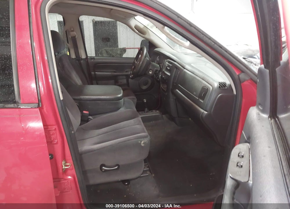 2005 DODGE RAM 1500 VIN: 1D7HU18N15J508563