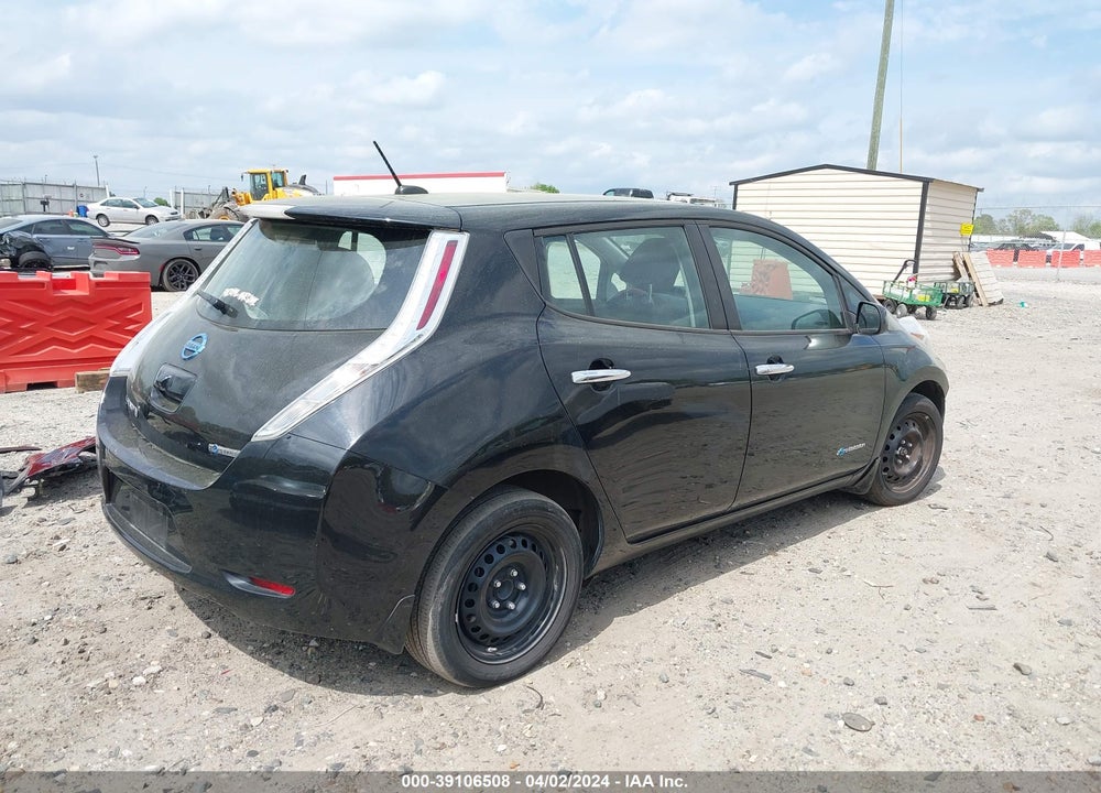 2015 NISSAN LEAF S VIN: 1N4AZ0CP1FC333081