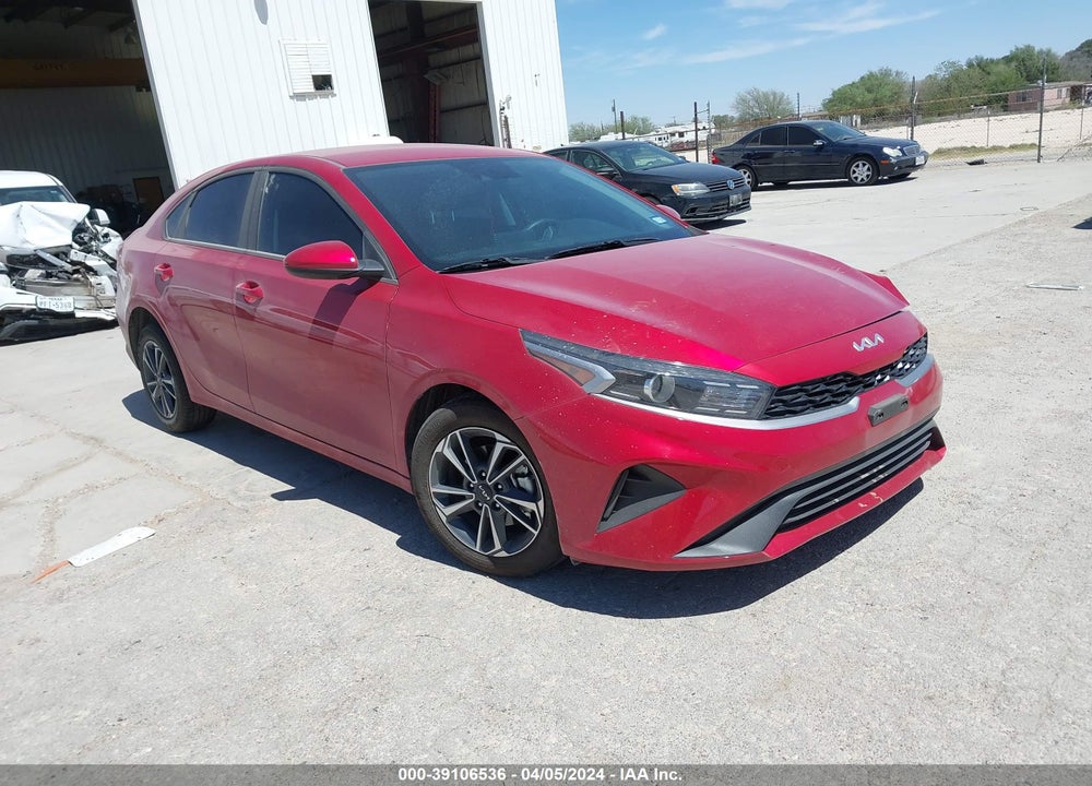 2024 KIA FORTE LXS VIN: 3KPF24AD8RE743099