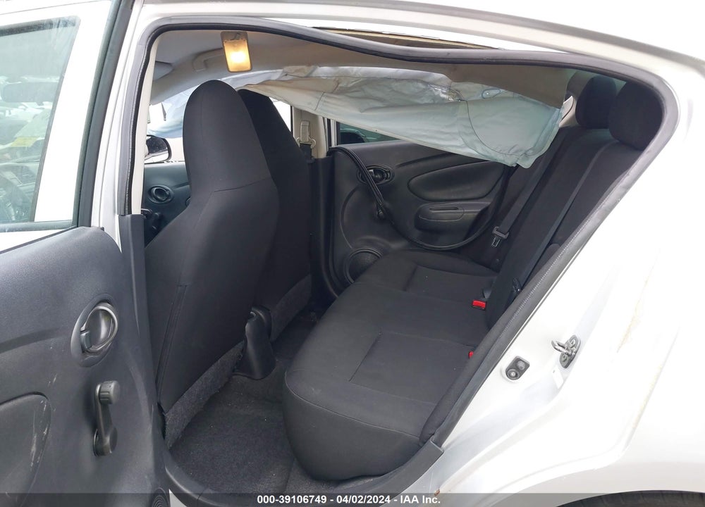 2015 NISSAN VERSA 1.6 S+ VIN: 3N1CN7AP8FL903918