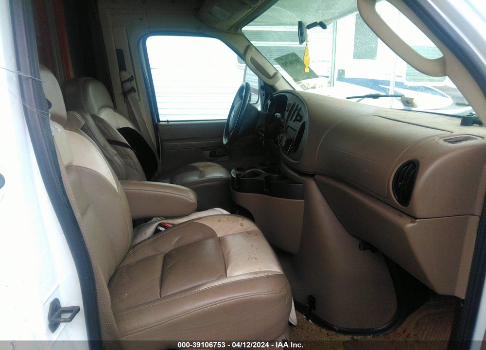 2006 FORD E-450 CUTAWAY VIN: 1FDXE45S16DA82948