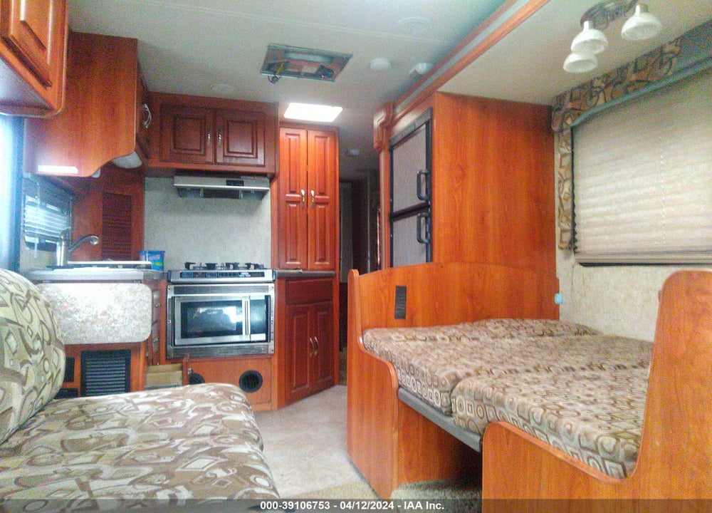 2006 FORD E-450 CUTAWAY VIN: 1FDXE45S16DA82948