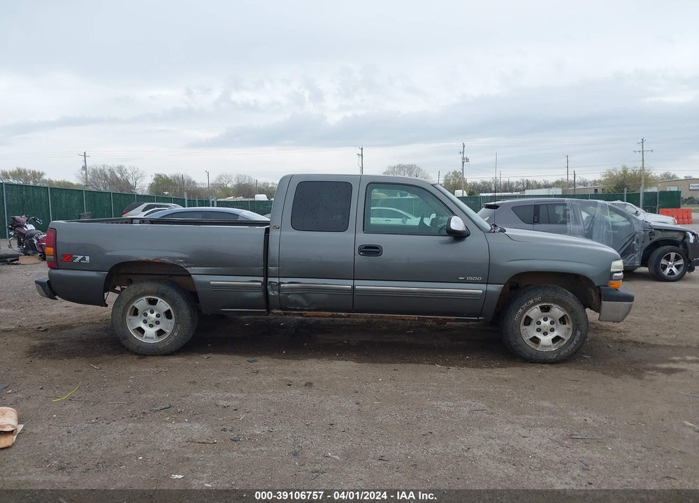 2002 CHEVROLET SILVERADO 1500 LT VIN: 2GCEK19T421183946