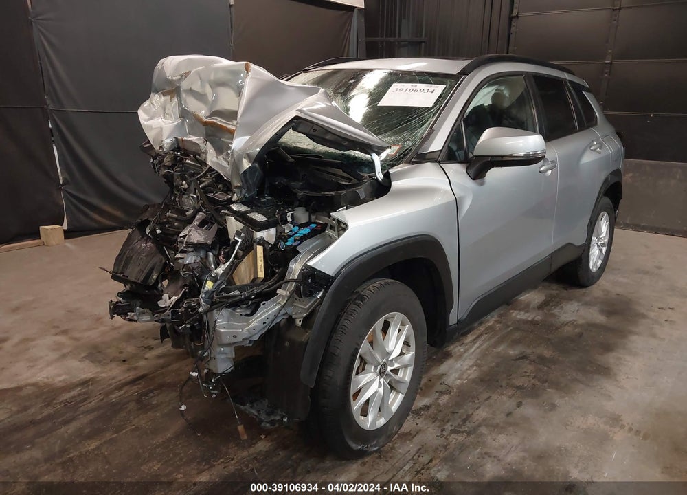 2022 TOYOTA COROLLA CROSS LE VIN: 7MUBAABG3NV043585