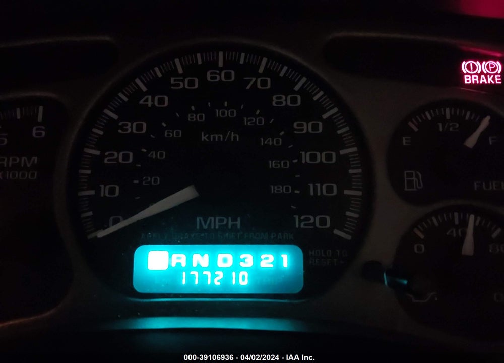 2001 GMC YUKON XL 1500 DENALI VIN: 1GKFK66U71J307473