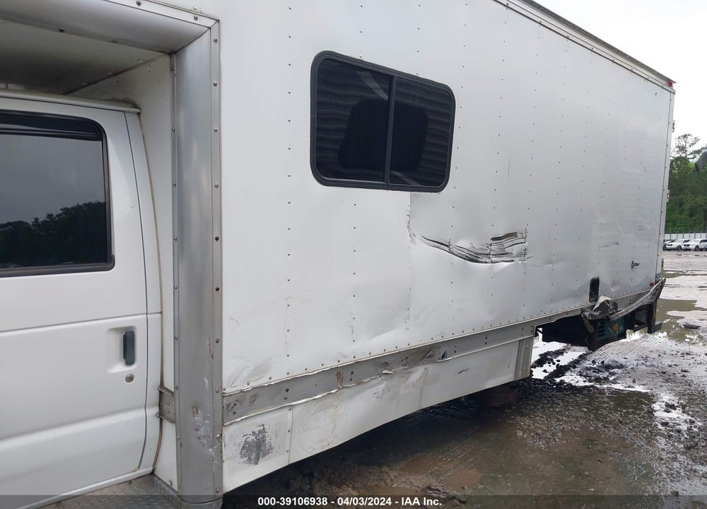 1997 FORD ECONOLINE E350 CUTAWAY VAN VIN: 1FDKE30S3VHB78809