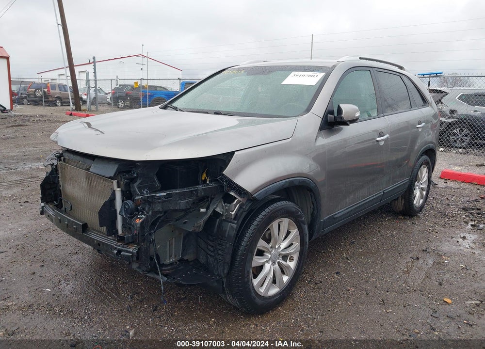 2011 KIA SORENTO EX V6 VIN: 5XYKU4A24BG070893