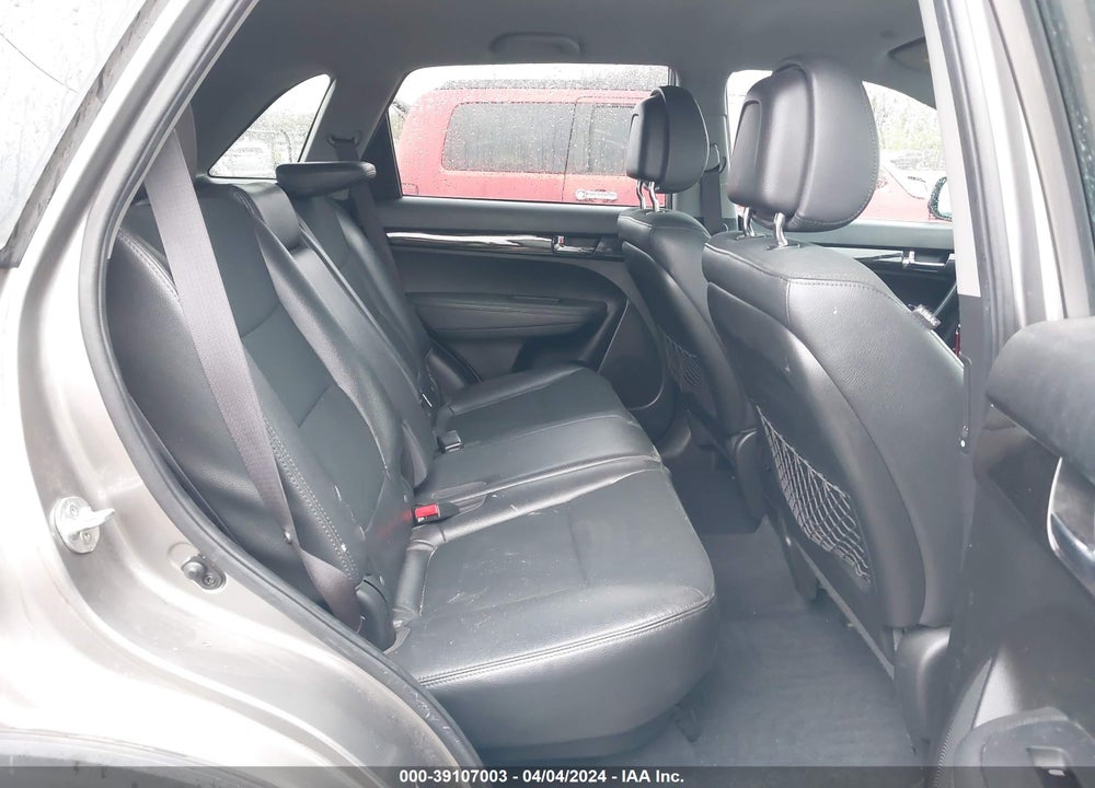 2011 KIA SORENTO EX V6 VIN: 5XYKU4A24BG070893