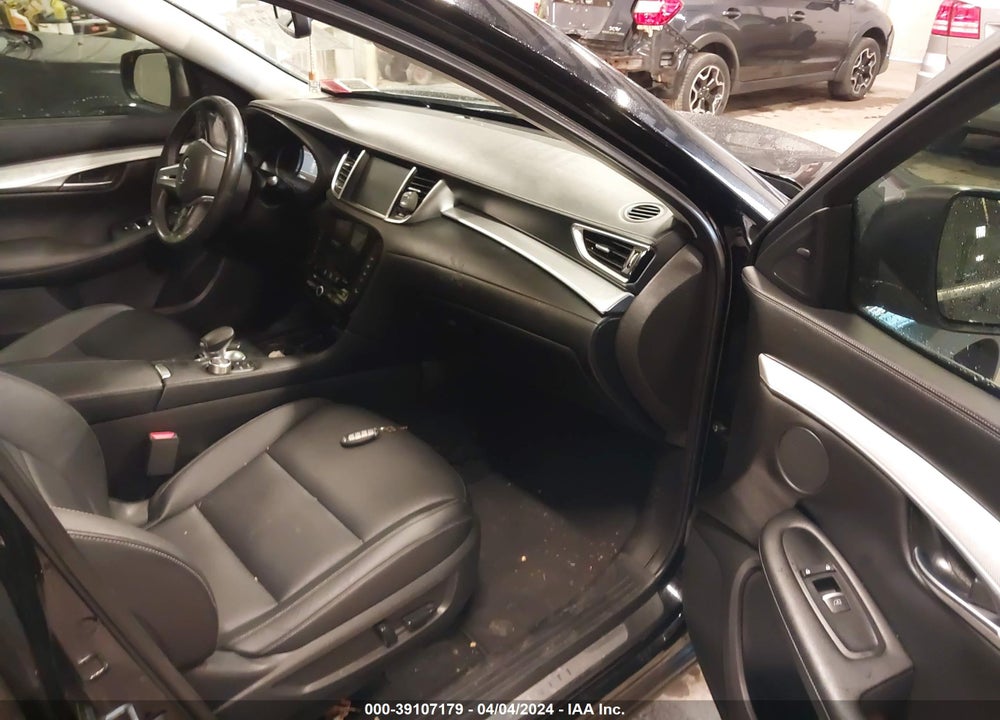 2019 INFINITI QX50 LUXE VIN: 3PCAJ5M37KF115556