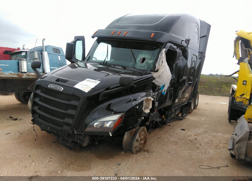 2020 FREIGHTLINER NEW CASCADIA 126 VIN: 1FUJHHDR7LLLW4318