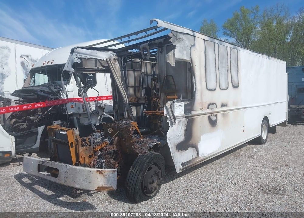 2014 FREIGHTLINER CHASSIS M LINE WALK-IN VAN VIN: 4UZAC3DV1ECFW4523