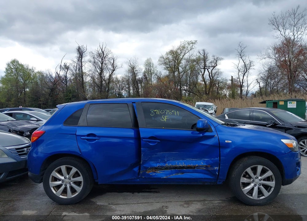 2015 MITSUBISHI OUTLANDER SPORT ES VIN: 4A4AP3AU3FE018371