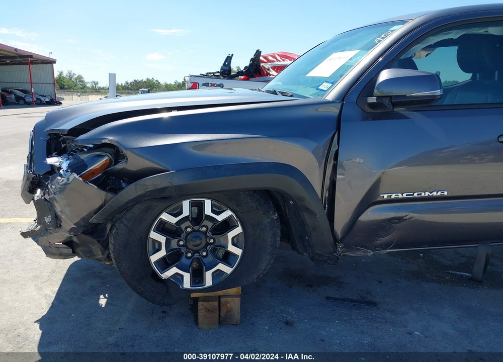 2018 TOYOTA TACOMA TRD OFF ROAD VIN: 5TFCZ5AN6JX127774