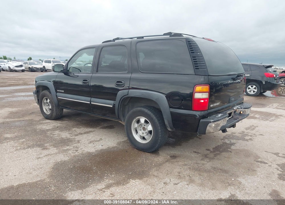 2002 CHEVROLET TAHOE LS VIN: 1GNEC13Z02R284801