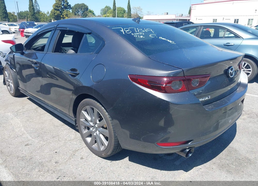 2019 MAZDA 3 PREFERRED PACKAGE VIN: 3MZBPADL7KM106537