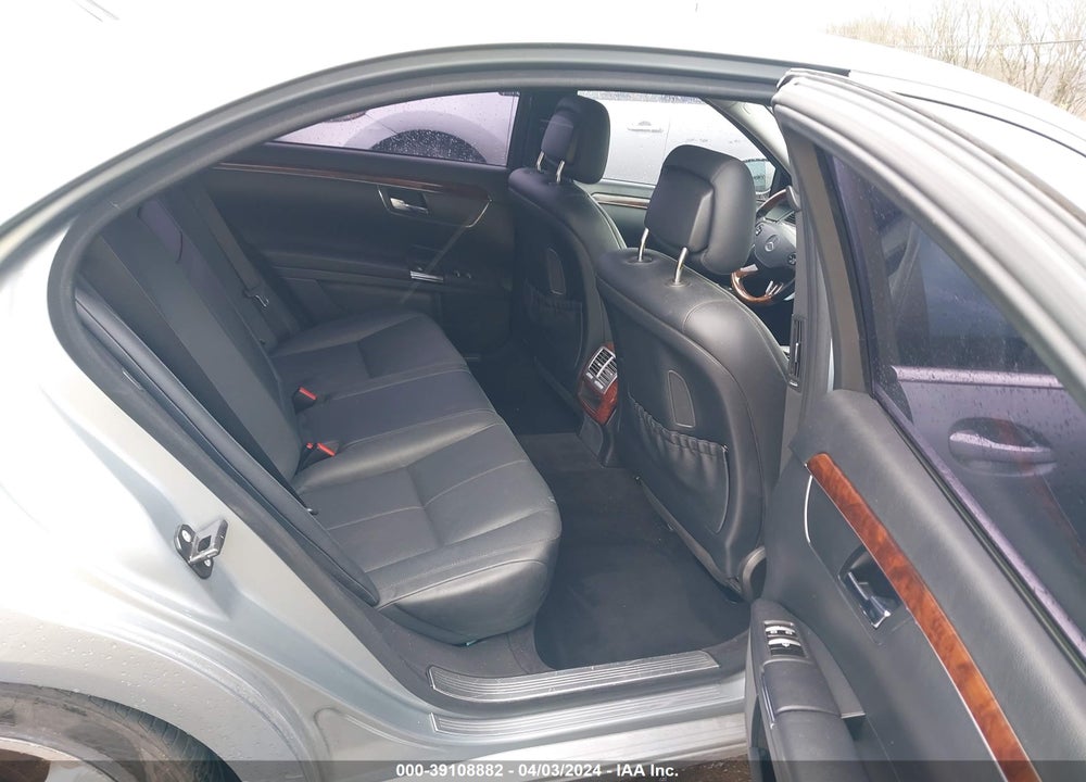 2009 MERCEDES-BENZ S 550 4MATIC VIN: WDDNG86X39A251855