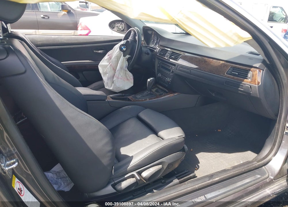 2008 BMW 328I VIN: WBAWV13508P120020