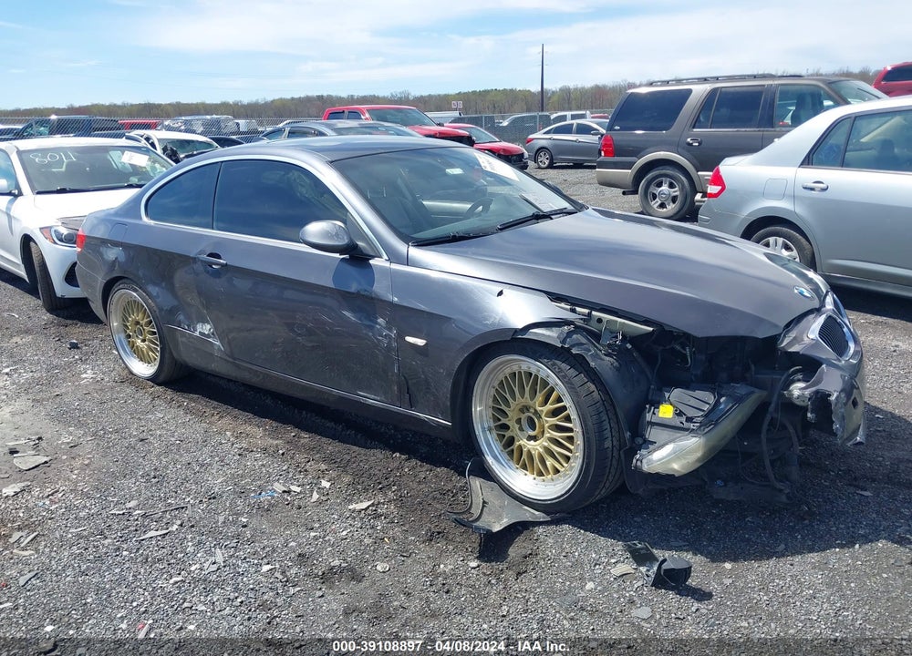 2008 BMW 328I VIN: WBAWV13508P120020
