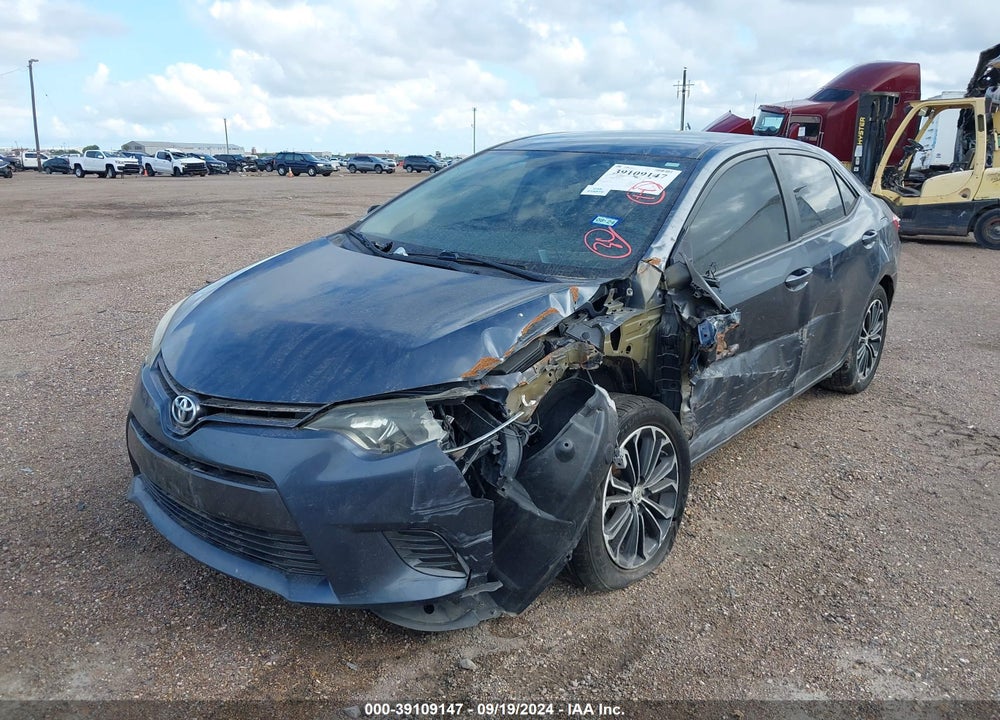 2015 TOYOTA COROLLA LE VIN: 5YFBURHE1FP245972