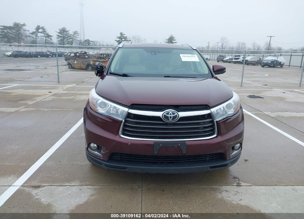 2015 TOYOTA HIGHLANDER LIMITED PLATINUM V6 VIN: 5TDDKRFHXFS172135