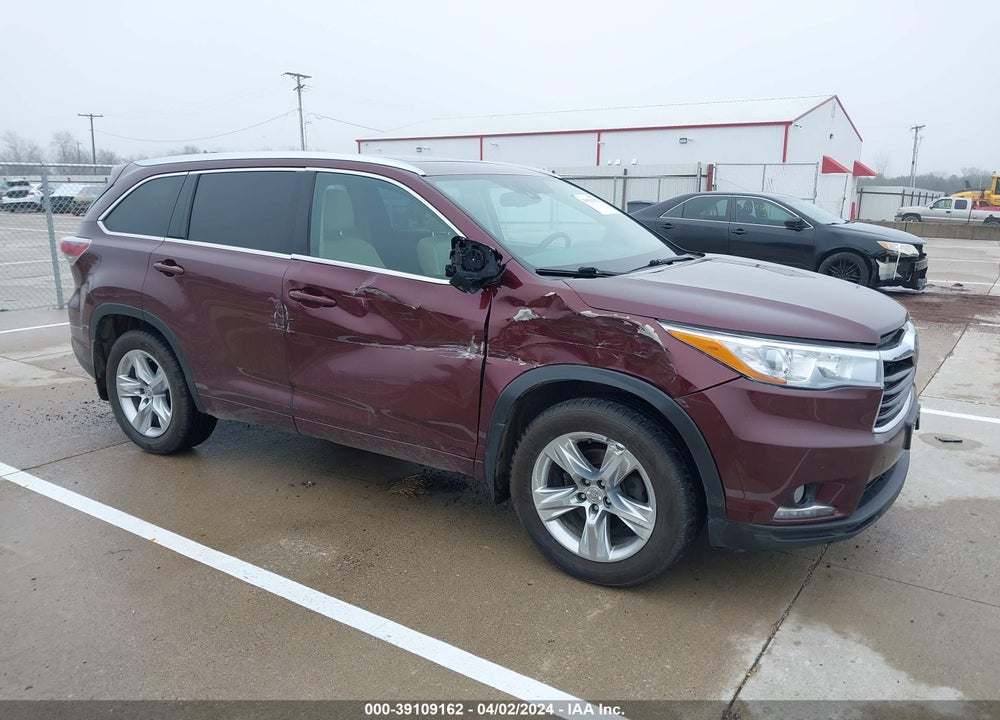 2015 TOYOTA HIGHLANDER LIMITED PLATINUM V6 VIN: 5TDDKRFHXFS172135