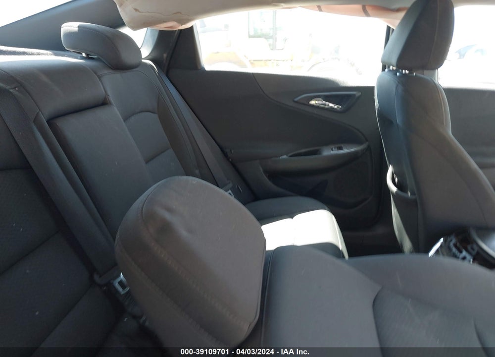 2017 CHEVROLET MALIBU 1LT VIN: 1G1ZE5ST6HF133229