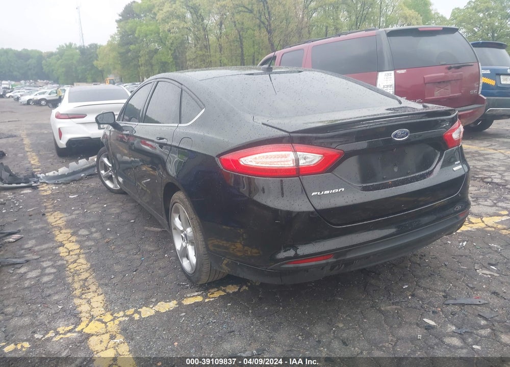 2016 FORD FUSION SE VIN: 3FA6P0HD8GR327095