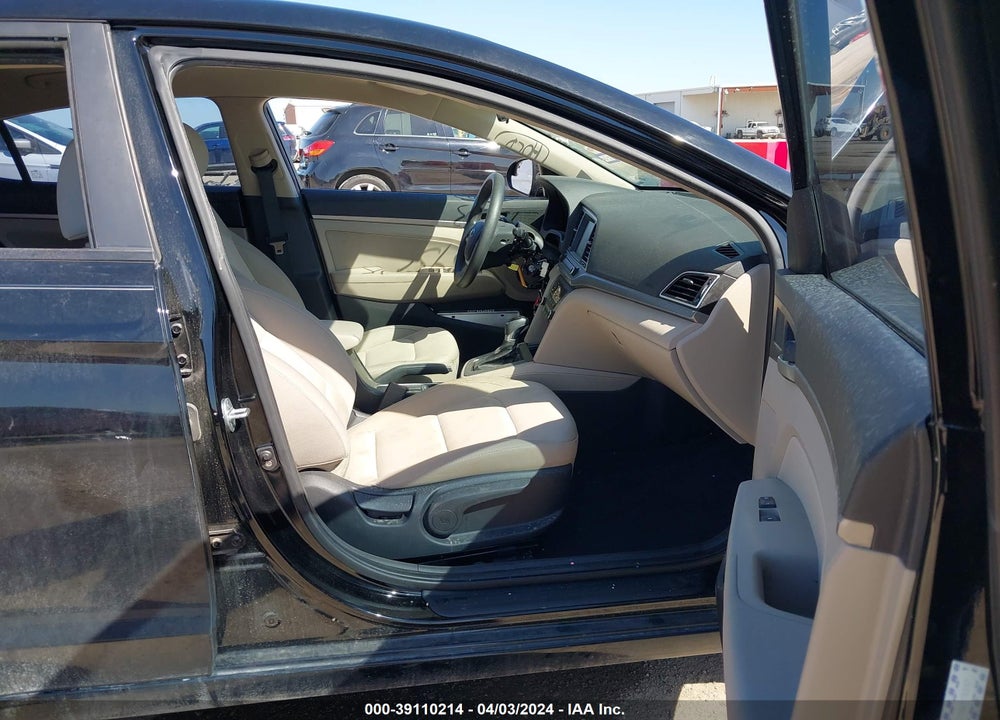 2017 HYUNDAI ELANTRA SE VIN: KMHD84LF7HU173337