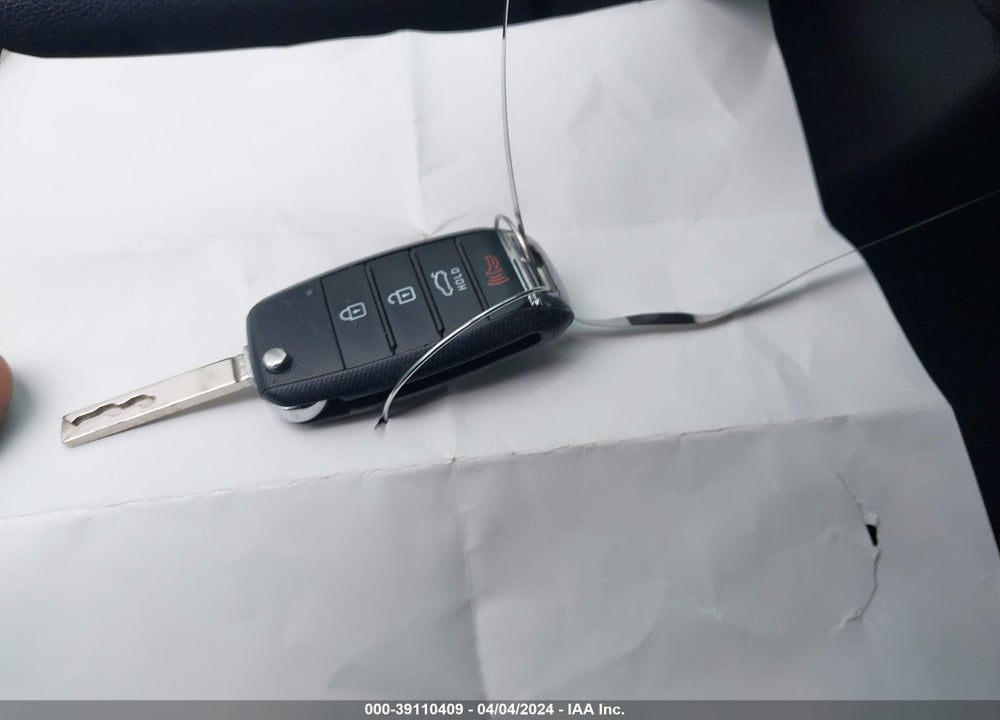 2019 KIA OPTIMA LX VIN: 5XXGT4L34KG287363