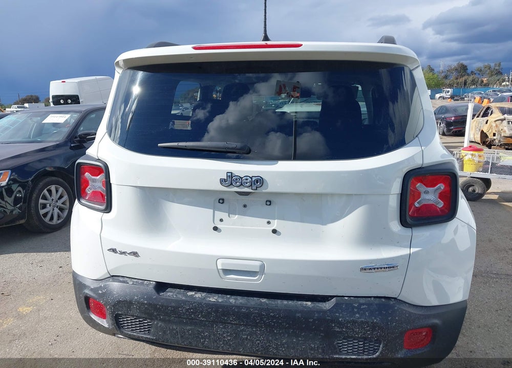 2022 JEEP RENEGADE LATITUDE 4X4 VIN: ZACNJDB14NPN68492