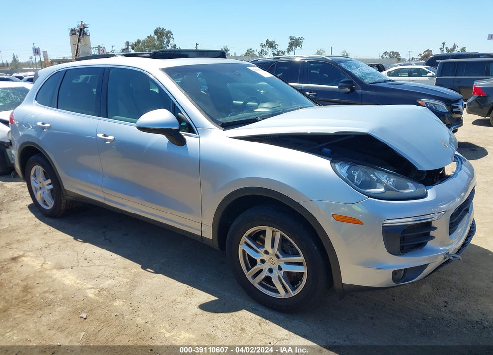 2016 PORSCHE CAYENNE VIN: WP1AA2A26GKA13183