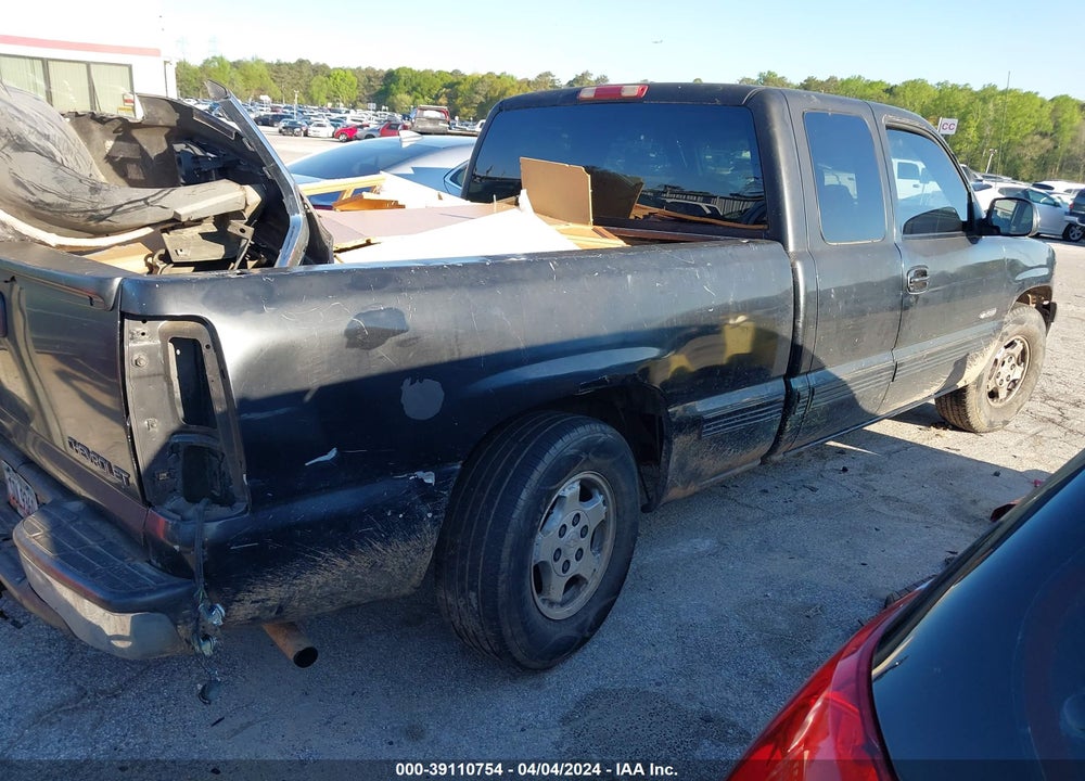 2002 CHEVROLET SILVERADO 1500 LS VIN: 2GCEC19T621274407