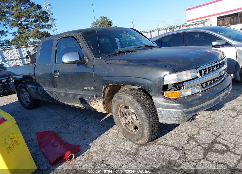 2002 CHEVROLET SILVERADO 1500 LS VIN: 2GCEC19T621274407