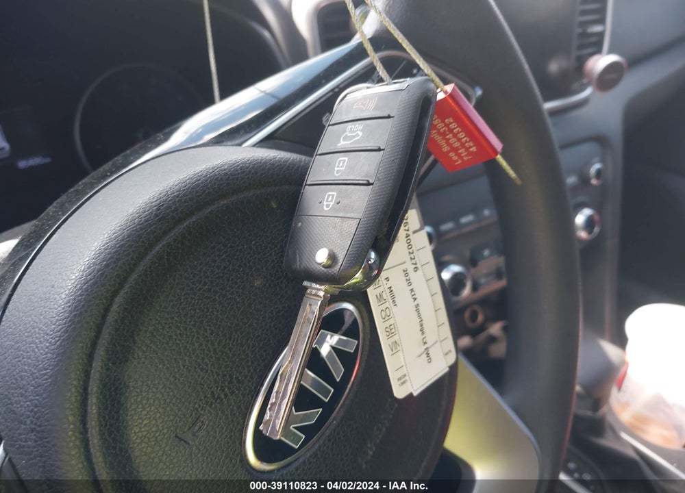 2020 KIA SPORTAGE LX VIN: KNDPM3AC1L7823626