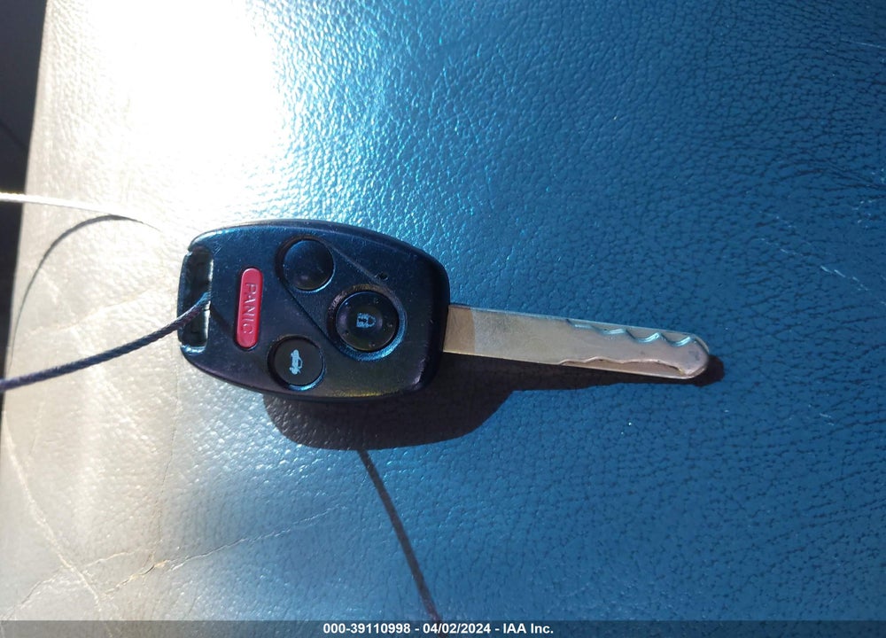 2007 HONDA ACCORD VIN: 1HGCM66587A050447