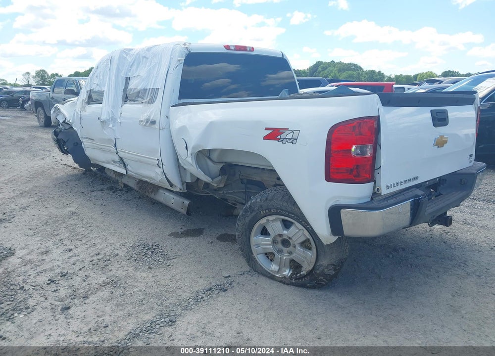 2012 CHEVROLET SILVERADO 1500 LT VIN: 1GCPKSE70CF135782