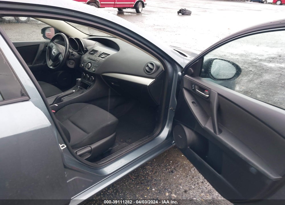 2013 MAZDA 3 I TOURING VIN: JM1BL1L70D1750934