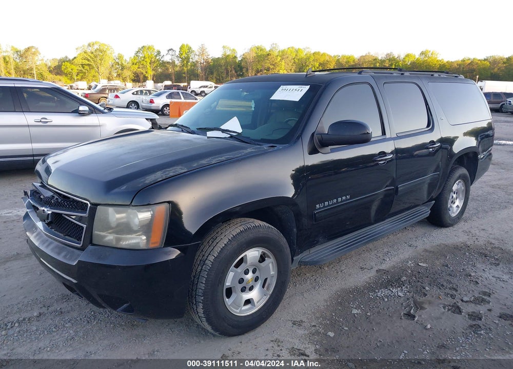 2014 CHEVROLET SUBURBAN 1500 LT VIN: 1GNSCJE00ER214382