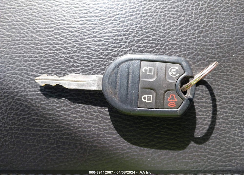 2013 FORD F-150 LARIAT VIN: 1FTFW1EF5DFC60537