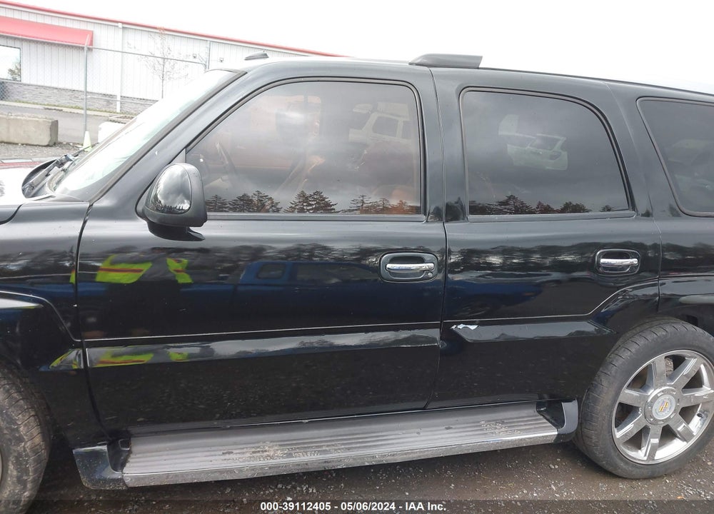 2005 CADILLAC ESCALADE STANDARD VIN: 1GYEK63N85R162420