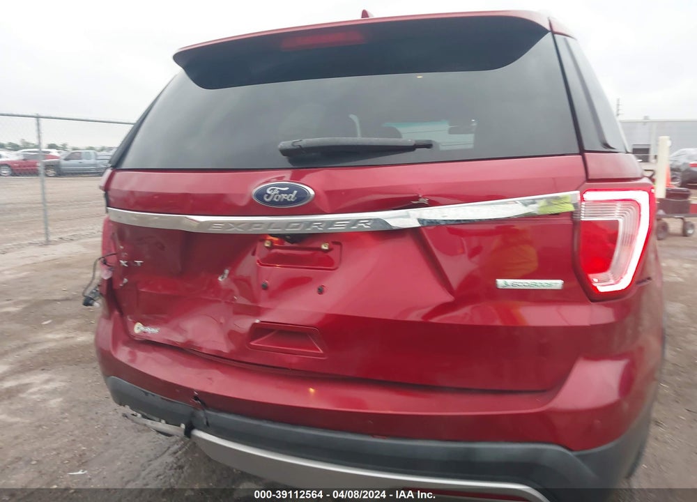 2017 FORD EXPLORER XLT VIN: 1FM5K7DH8HGA98945