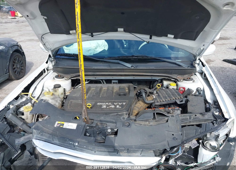 2014 CHRYSLER 200 TOURING VIN: 1C3CCBBB7EN158929
