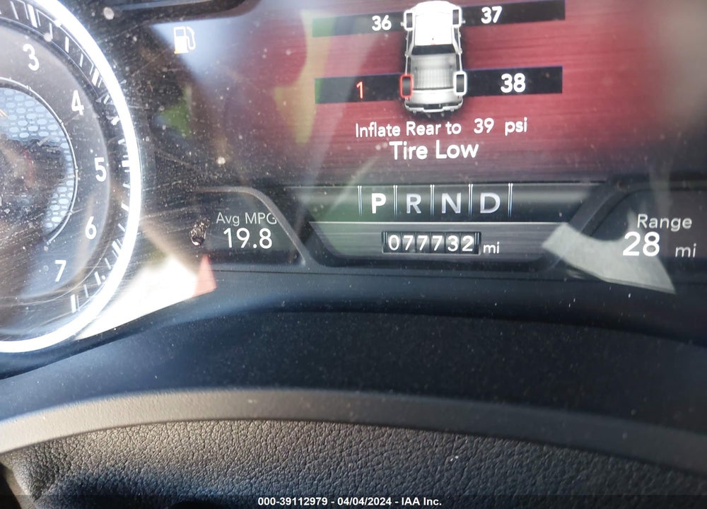 2019 RAM 1500 LAIE  4X4 5'7 BOX VIN: 1C6RRFJG4KN876532